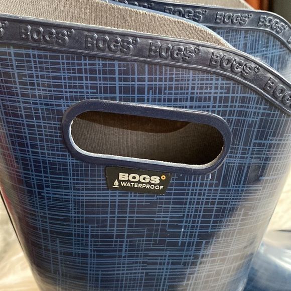 💞BOGS Waterproof 💞rubber boots - Picture 4 of 16